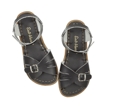 Saltwatersandal Classic Black mit Schnalle - Marie Morenz